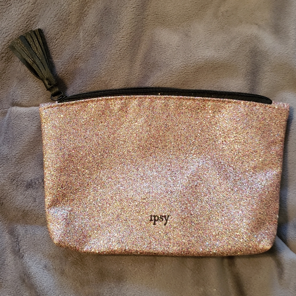 Makeup bag